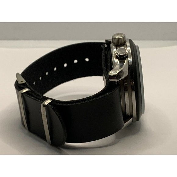 Michael Kors MK8107 Unisex Black Leather Analog Bl main image 4